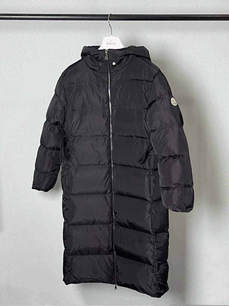 Moncler Down Jackets Sporty 144730