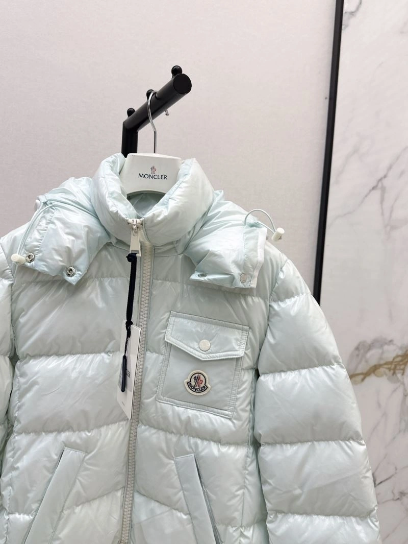 Moncler Down Jackets Original 144710