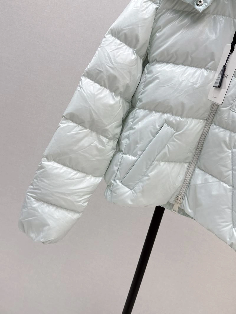 Moncler Down Jackets Original 144710