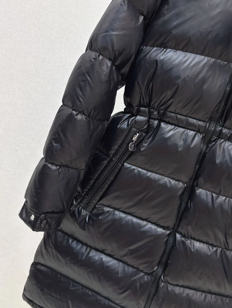 Moncler Down Jackets Resilient 144695