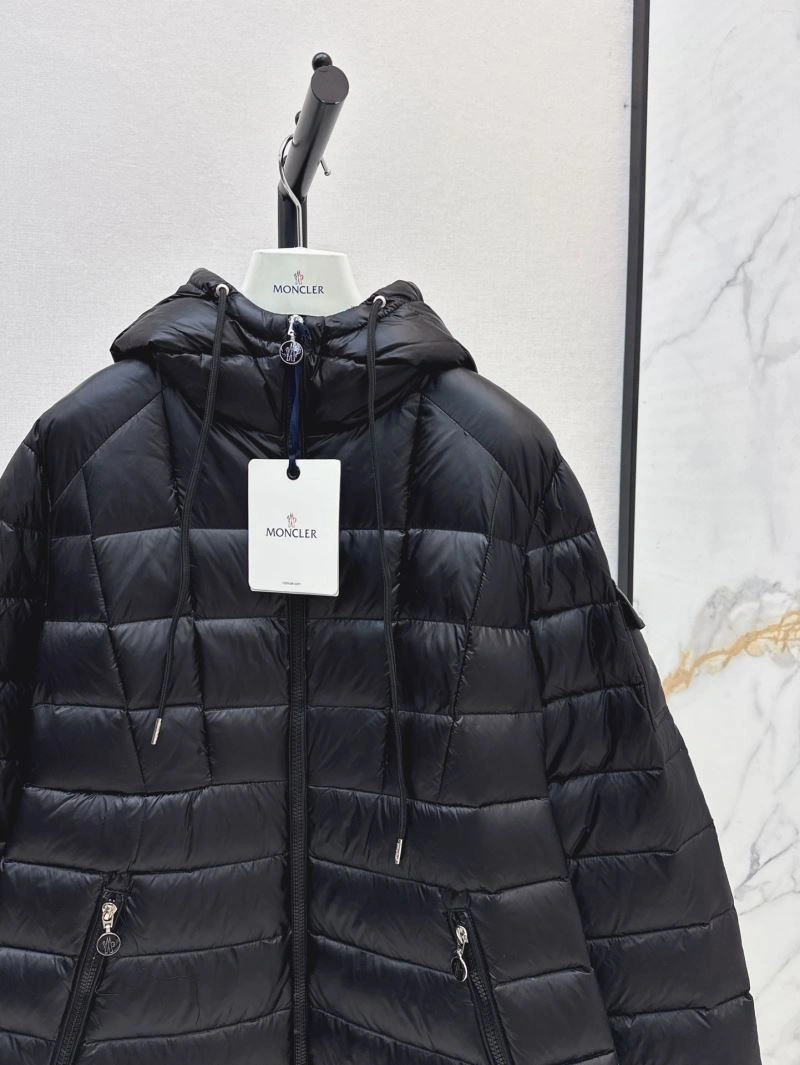 Resilient Moncler Down Jackets 144698