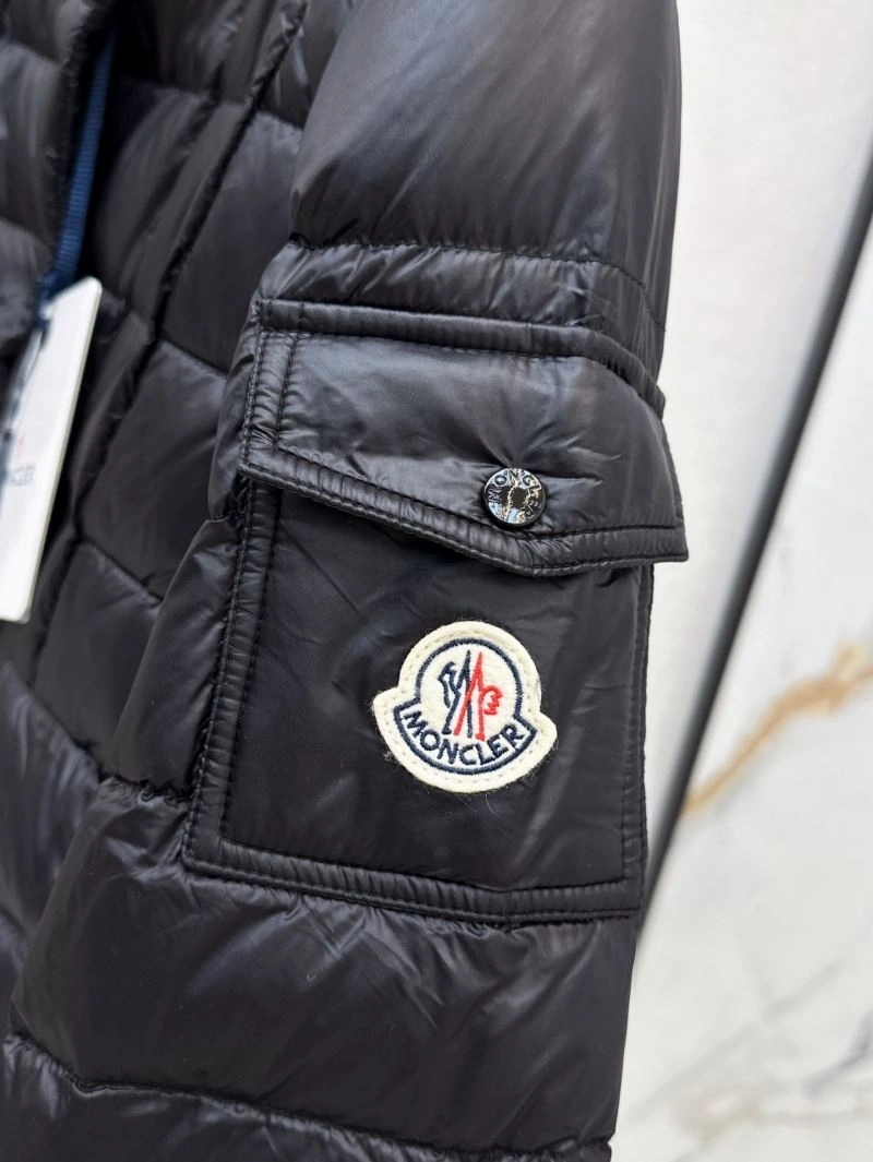 Moncler Down Jackets NewStyle 144699