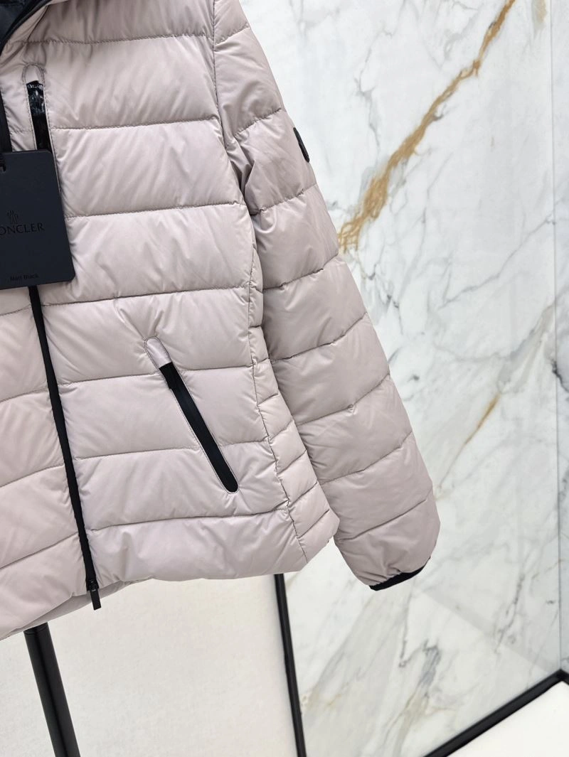 Moncler Down Jackets Soft 144697