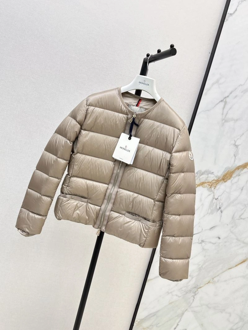 Moncler Down Jackets Breathable 144708
