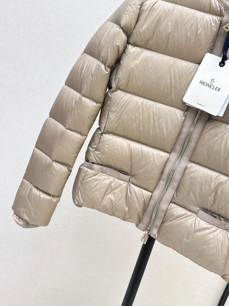 Moncler Down Jackets Breathable 144708
