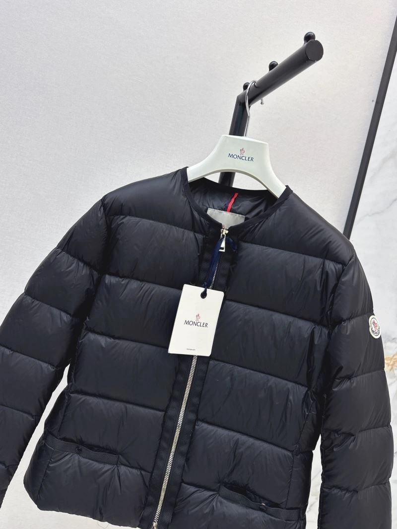 Flexible Moncler Down Jackets 144686