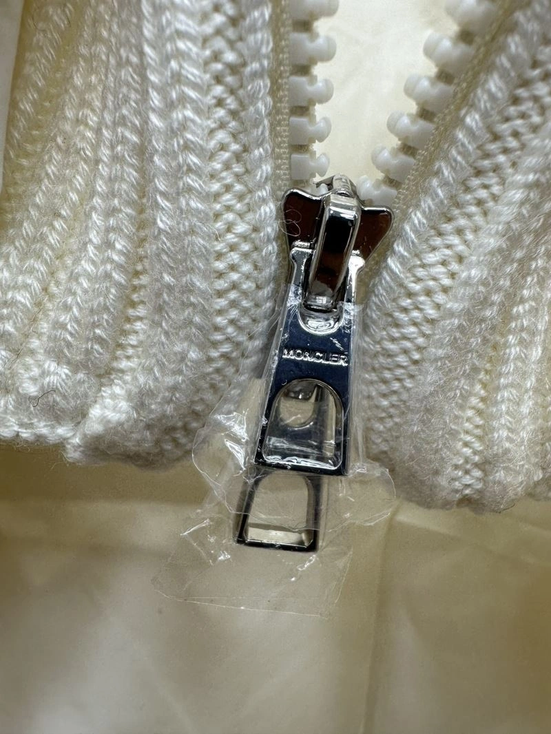 HighPerformance Moncler Down Jackets 144704