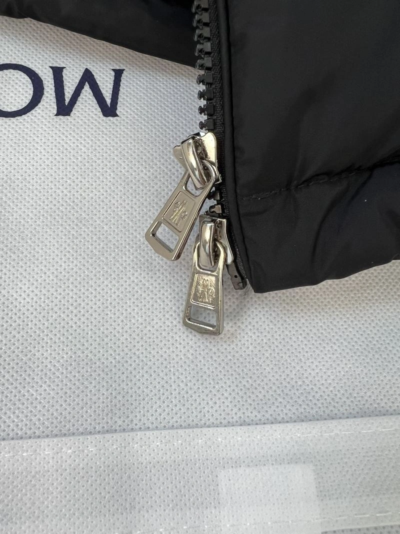 Moncler Down Jackets Effortless 144683