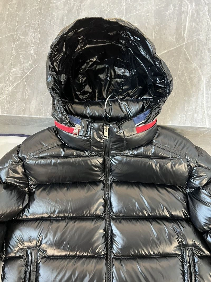 Moncler Down Jackets Original 144682