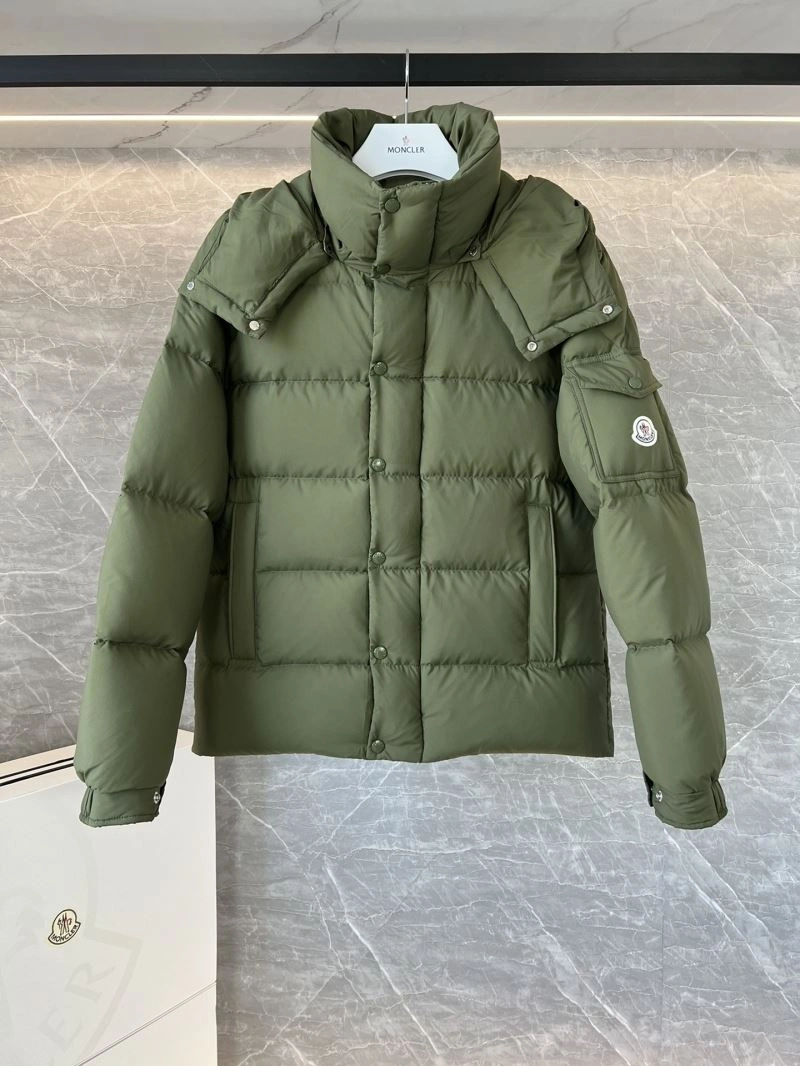 Moncler Down Jackets TravelReady 144679