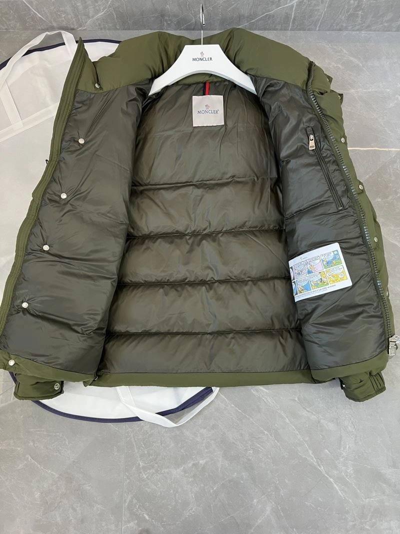 Moncler Down Jackets Breathable 144675