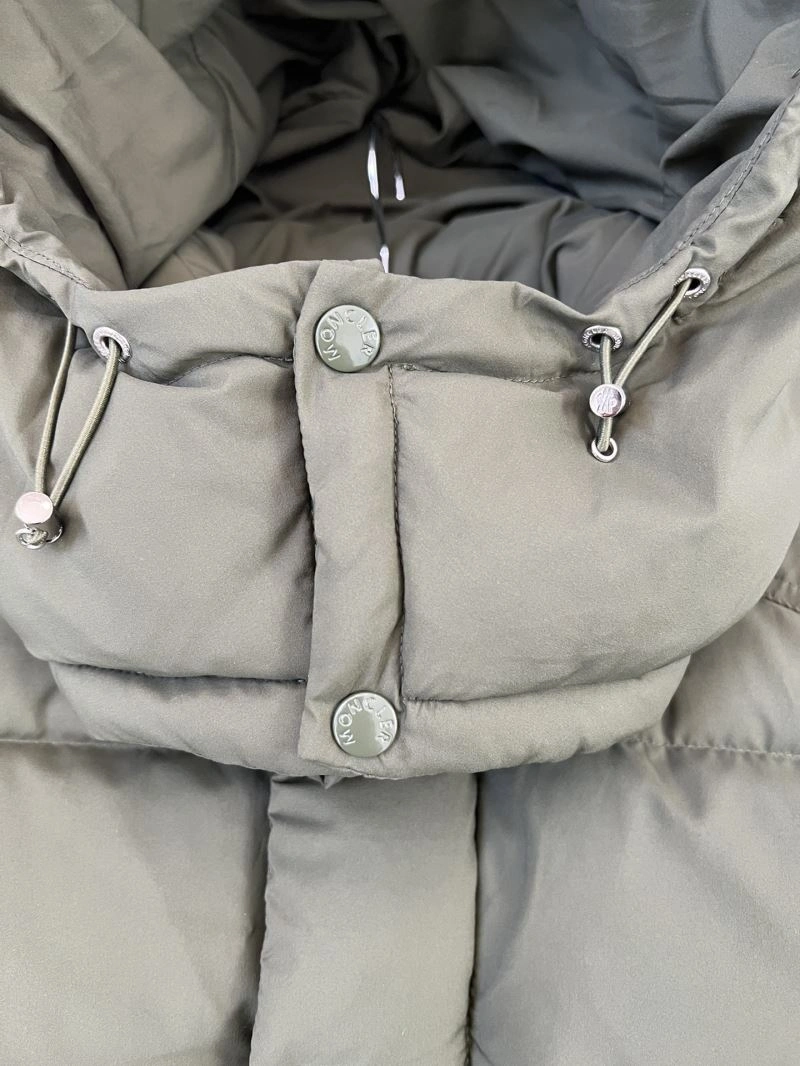 Moncler Down Jackets Breathable 144675