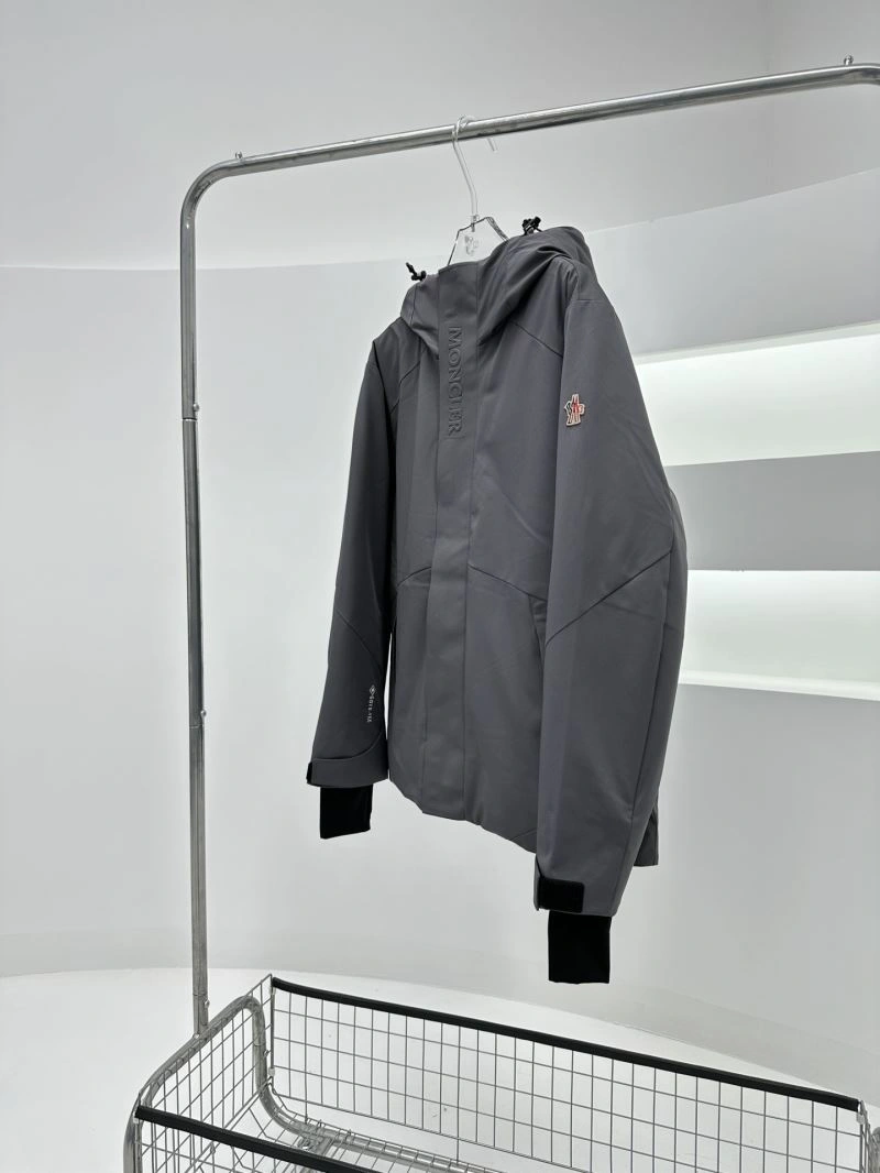 TechFriendly Moncler Down Jackets 144669