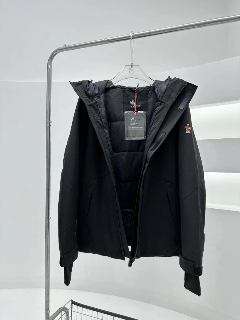 Moncler Down Jackets StreetReady 144674