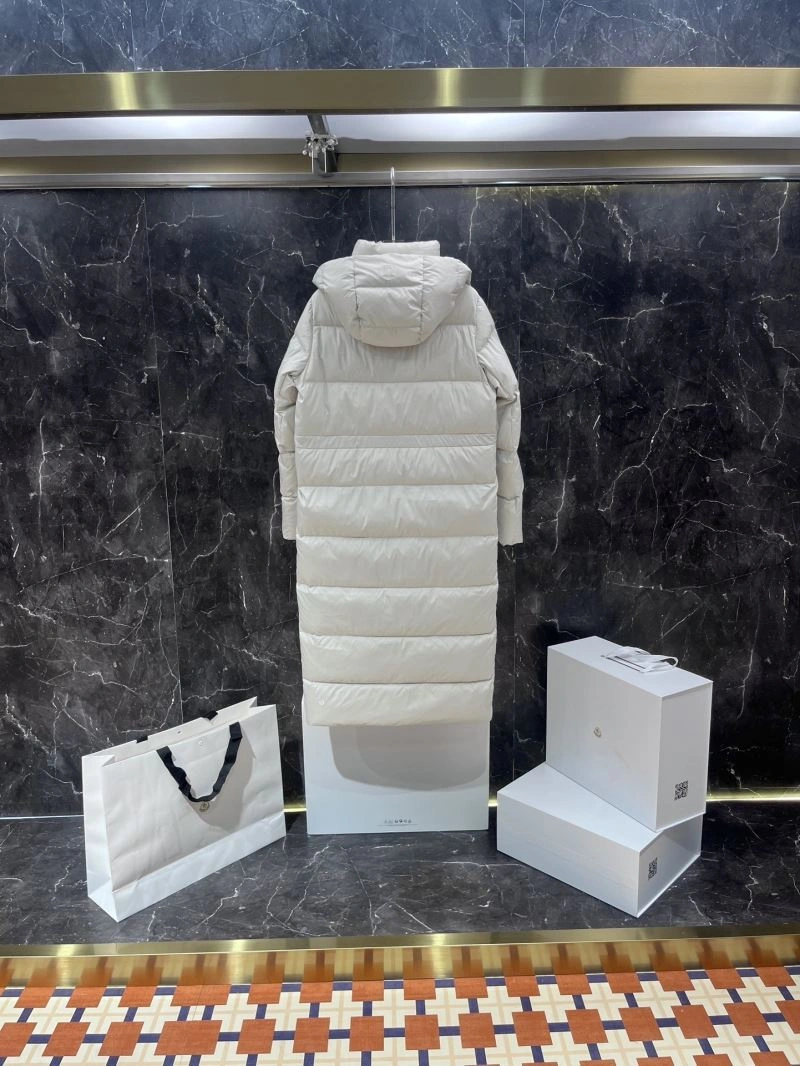 WellDesigned Moncler Down Jackets 144667