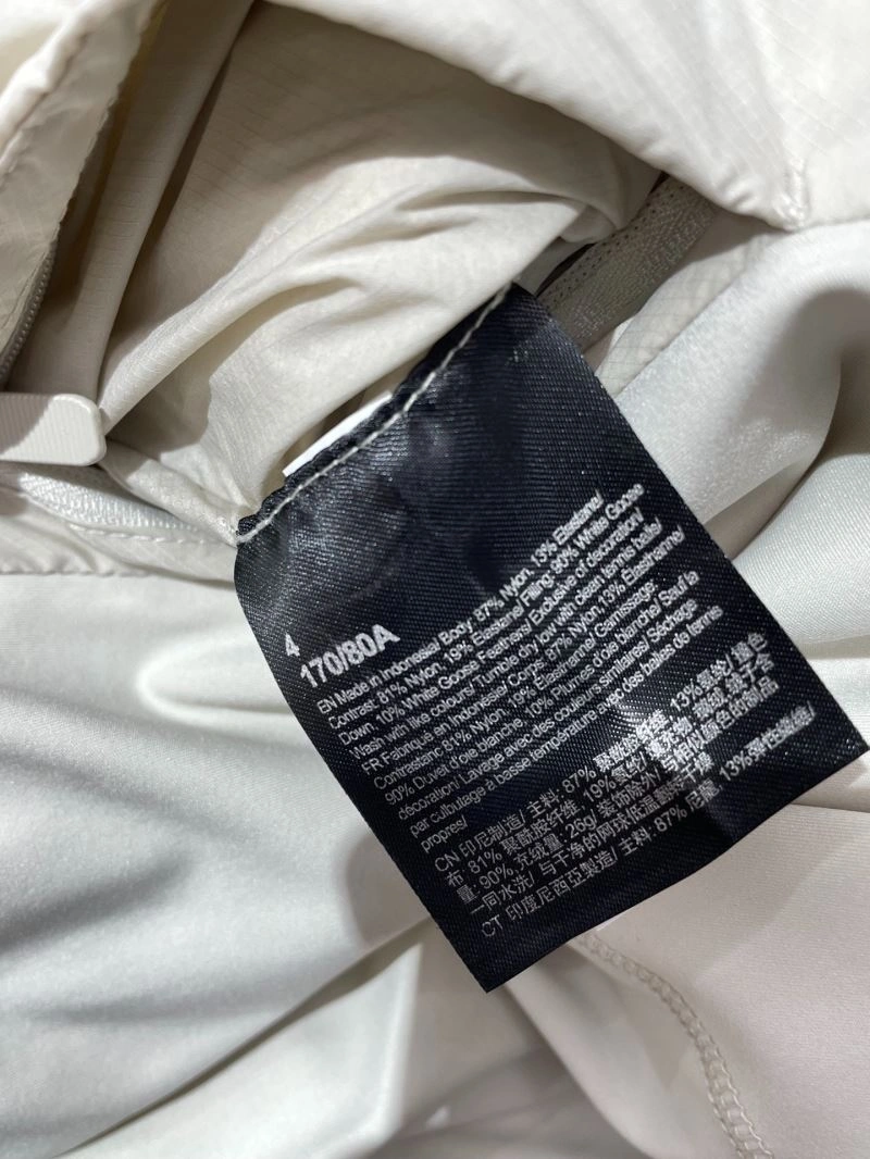Durable Moncler Down Jackets 144648