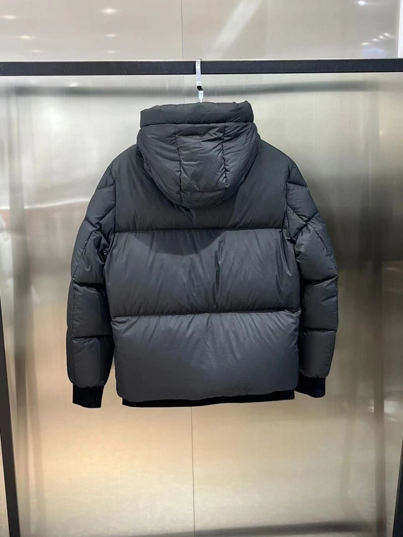 Unique Moncler Down Jackets 144662