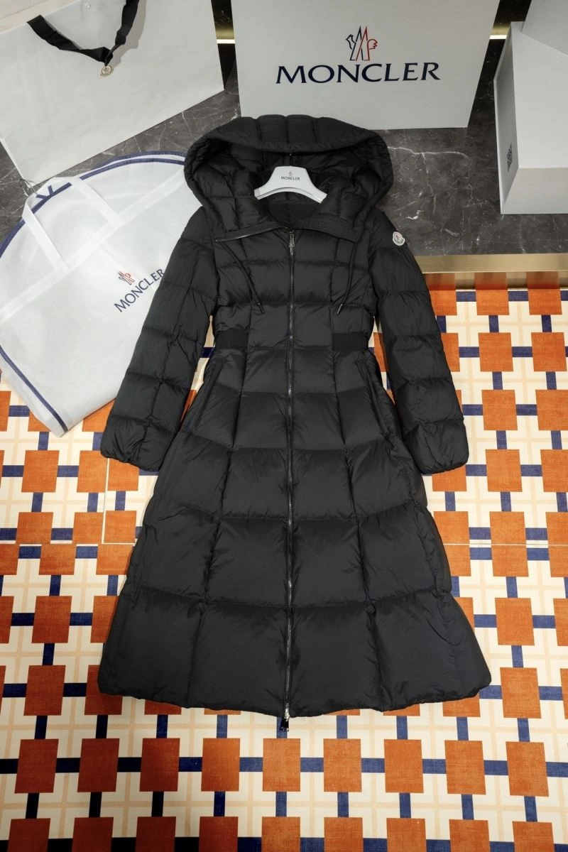 Moncler Down Jackets ComfortFit 144659