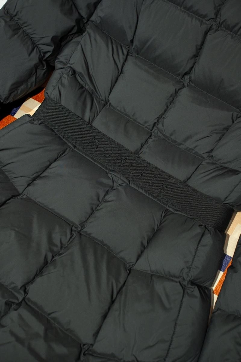 Moncler Down Jackets ComfortFit 144659
