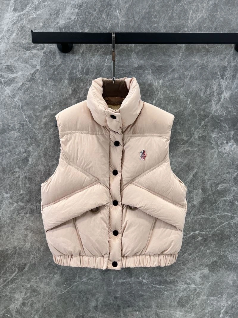 SmoothTexture Moncler Down Jackets 144655