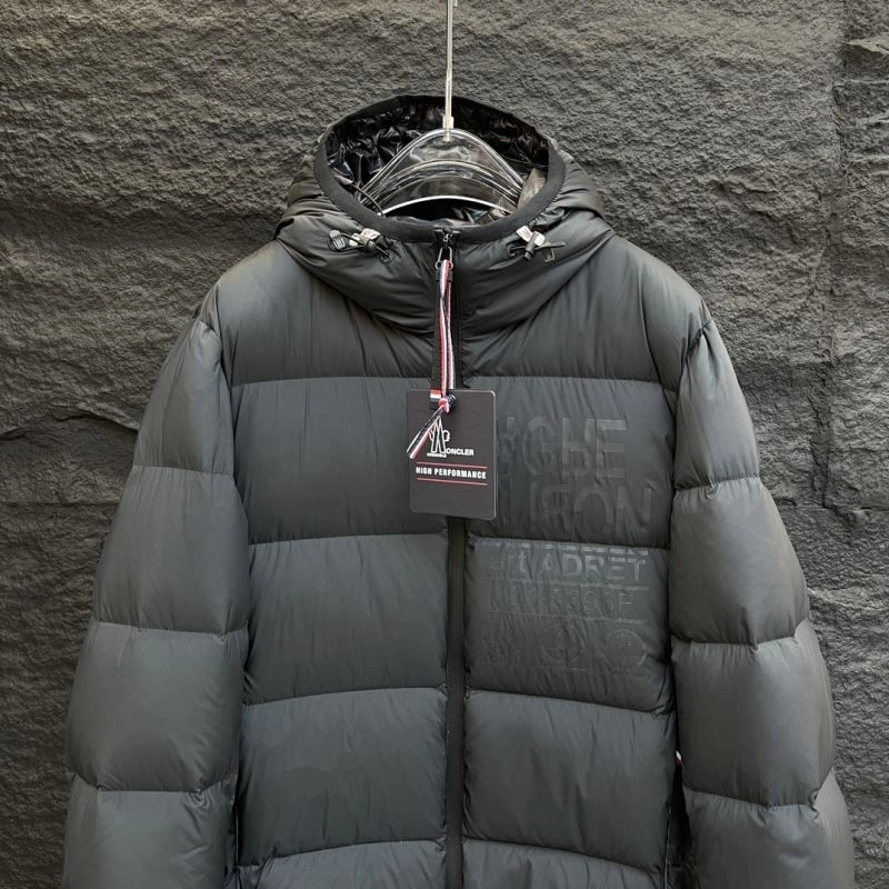 Comfortable Moncler Down Jackets 144677