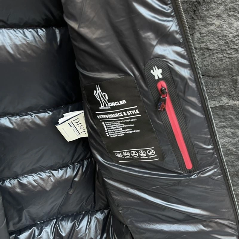 Comfortable Moncler Down Jackets 144677