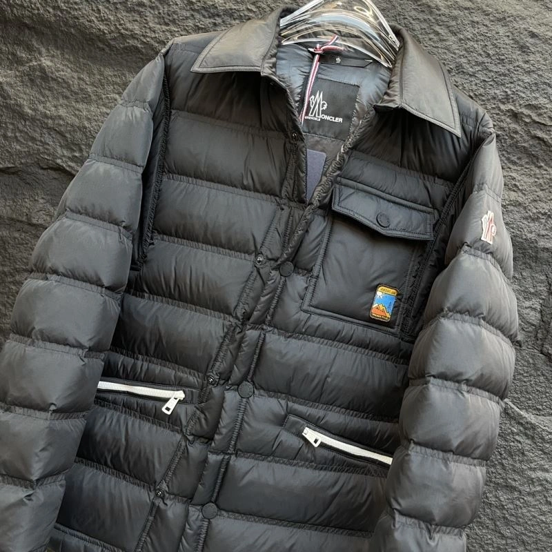 Moncler Down Jackets Colorful 144661