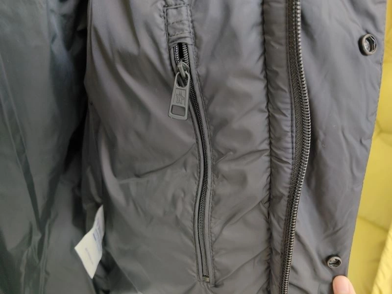 Moncler Down Jackets Sophisticated 144642