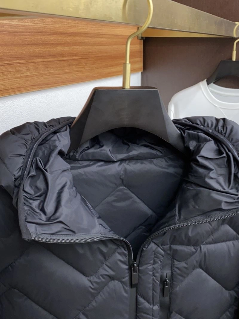 Moncler Down Jackets Youthful 144638