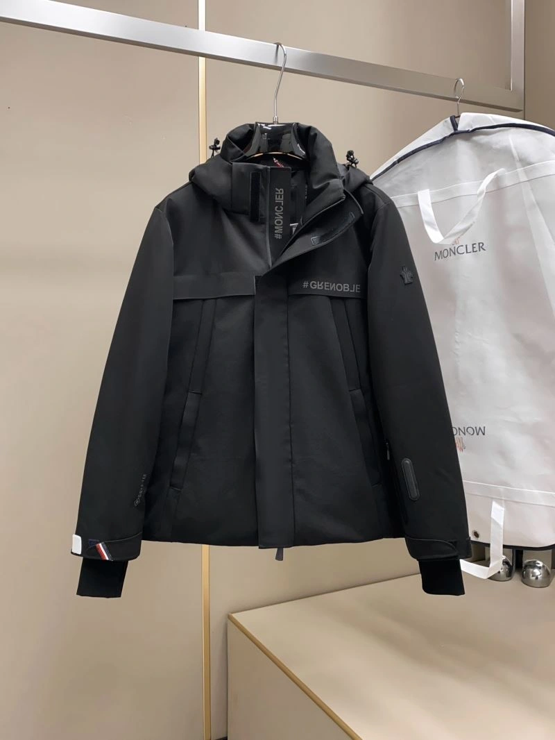 Moncler Down Jackets HighPerformance 144632