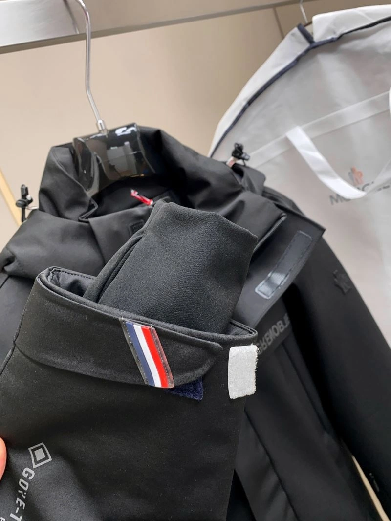 Moncler Down Jackets HighPerformance 144632