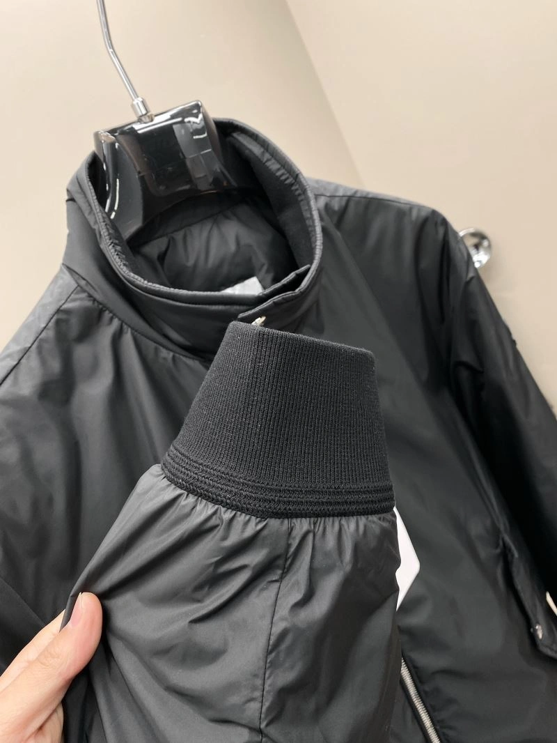 Moncler Down Jackets Bright 144627