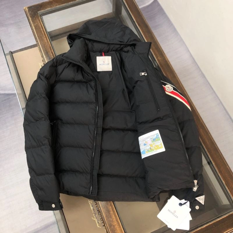 Moncler Down Jackets Tailored 144615
