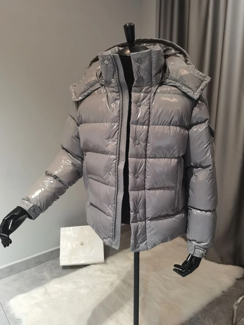 SmoothTexture Moncler Down Jackets 144620
