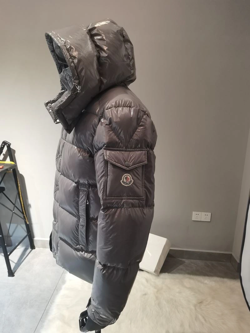 SmoothTexture Moncler Down Jackets 144620