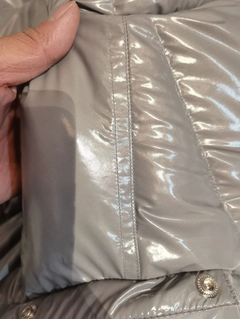 SmoothTexture Moncler Down Jackets 144620