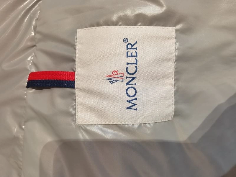 SmoothTexture Moncler Down Jackets 144620