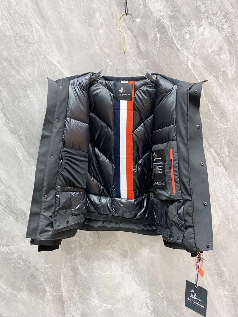 TechFriendly Moncler Down Jackets 144623
