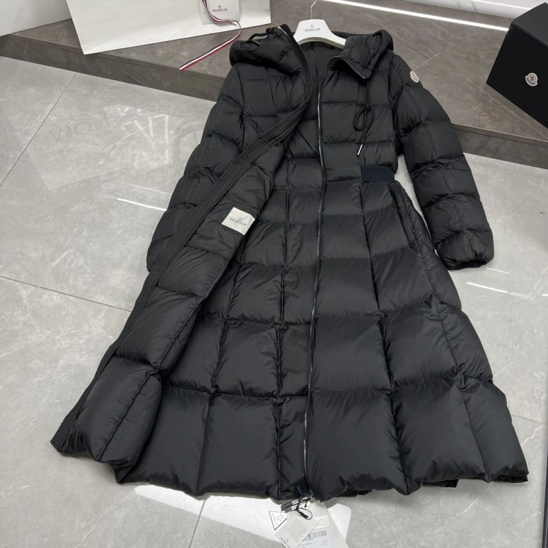 Moncler Down Jackets Stretchable 144621