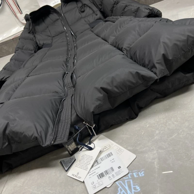 Moncler Down Jackets Stretchable 144621