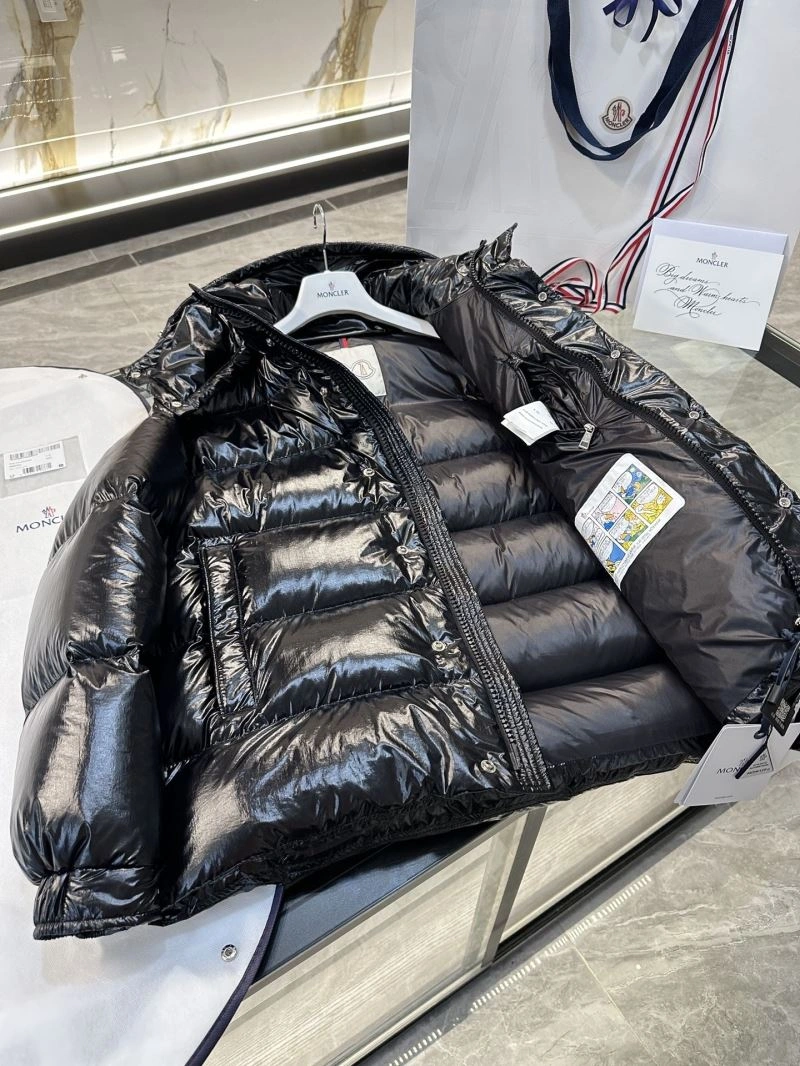 Moncler Down Jackets DailyWear 144608
