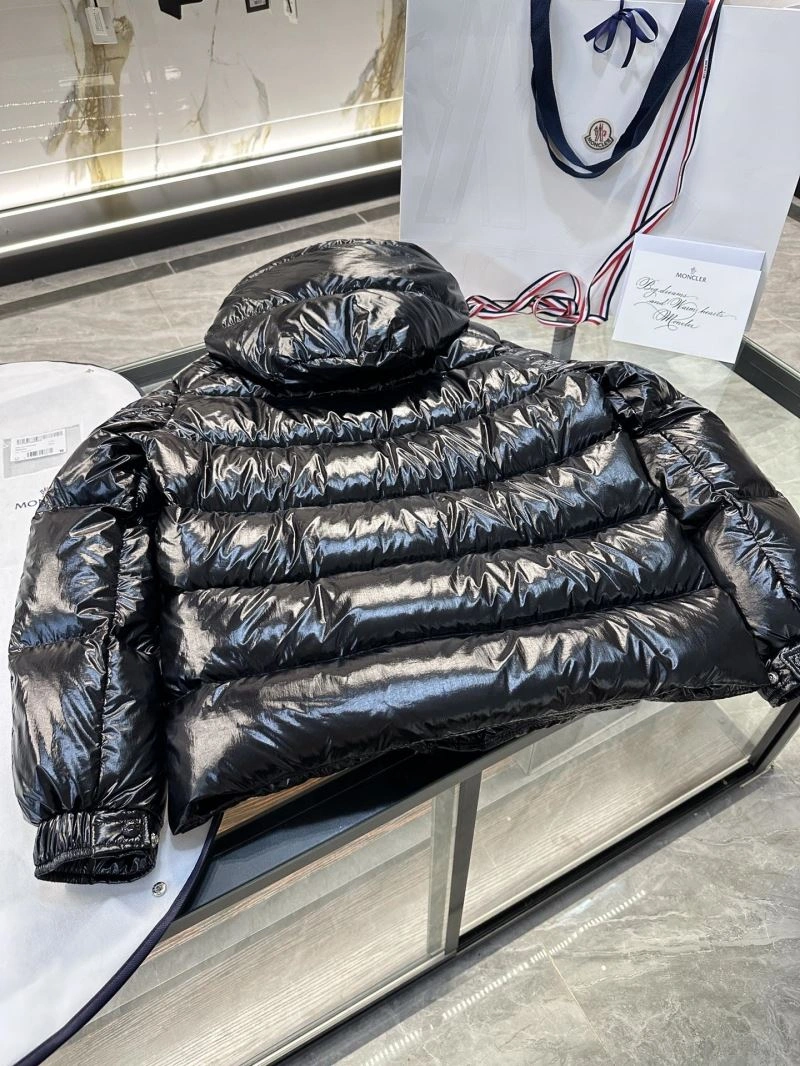 Moncler Down Jackets DailyWear 144608