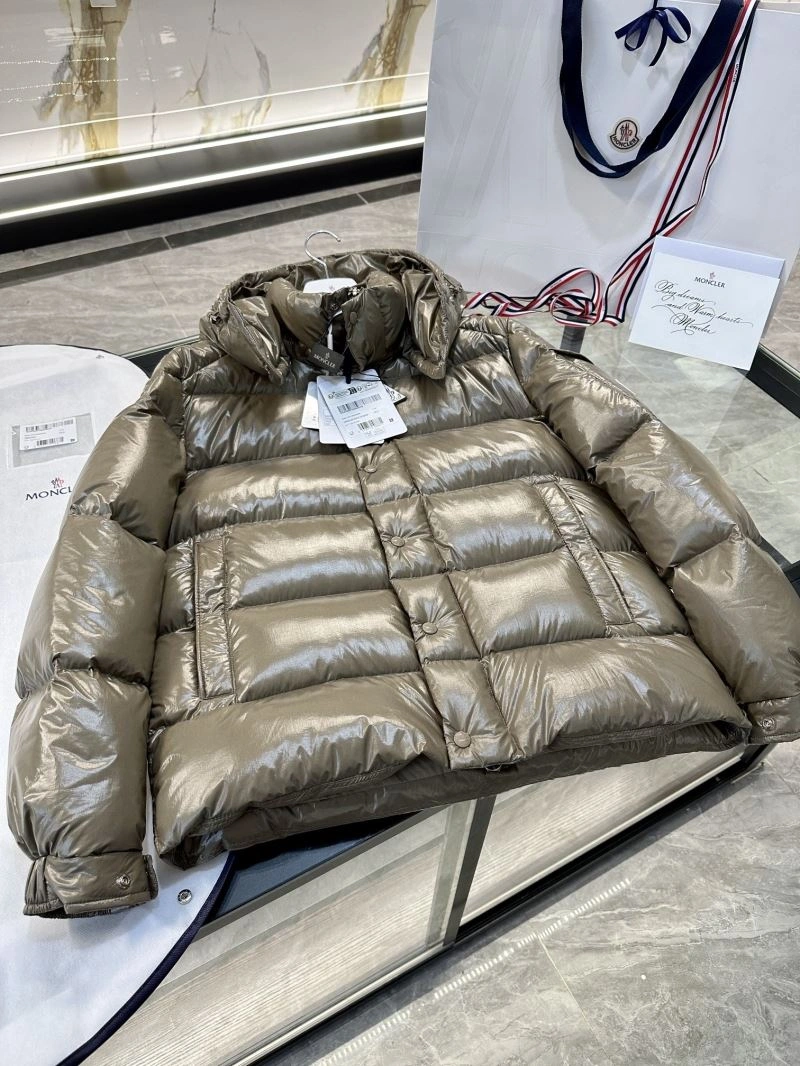 UrbanChic Moncler Down Jackets 144607