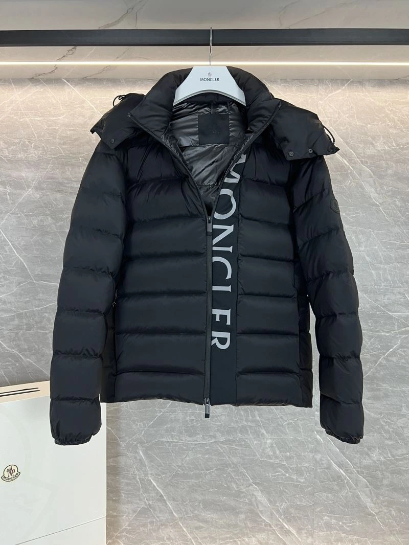 Moncler Down Jackets FashionForward 144603