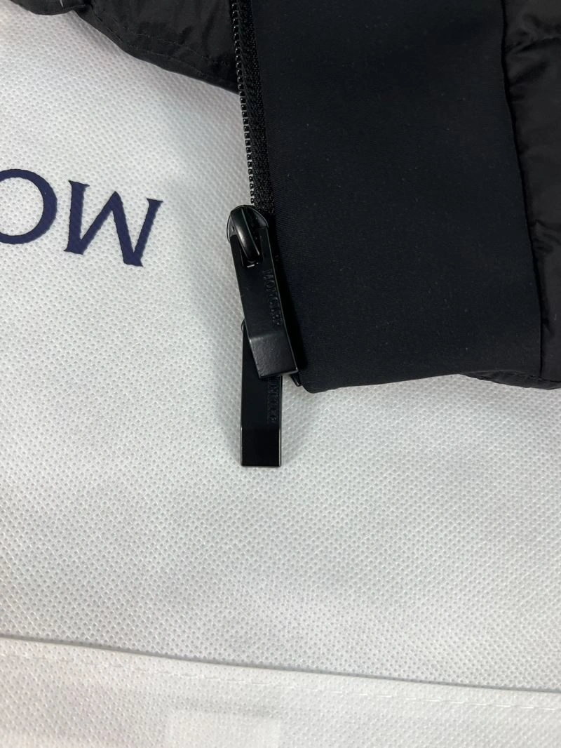 Moncler Down Jackets Cozy 144601
