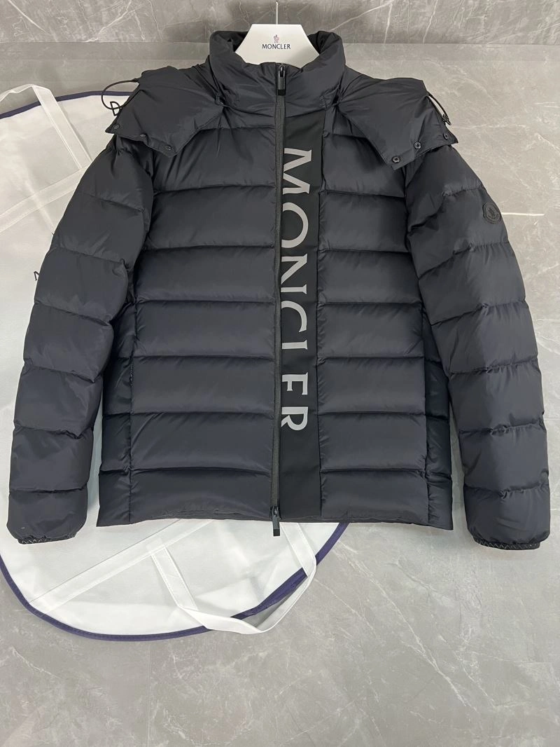 MoistureWicking Moncler Down Jackets 144598