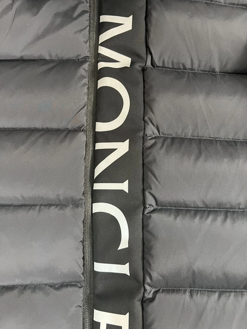 MoistureWicking Moncler Down Jackets 144598