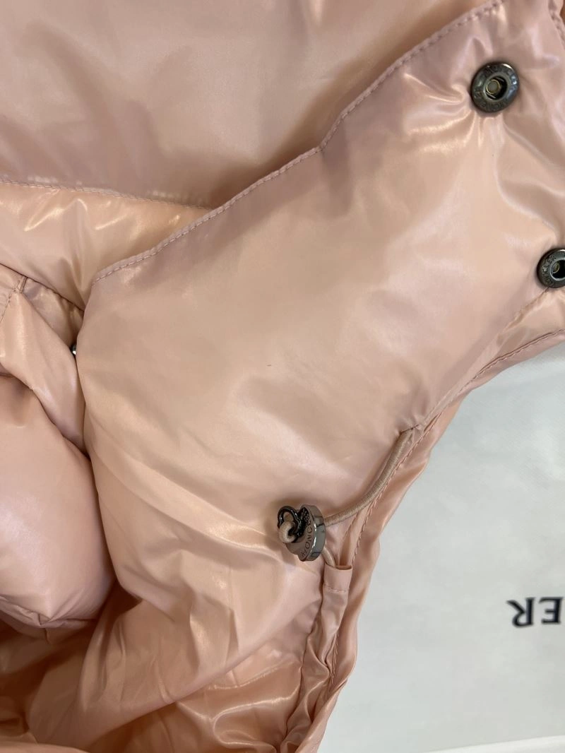 Moncler Down Jackets GoodFit 144600