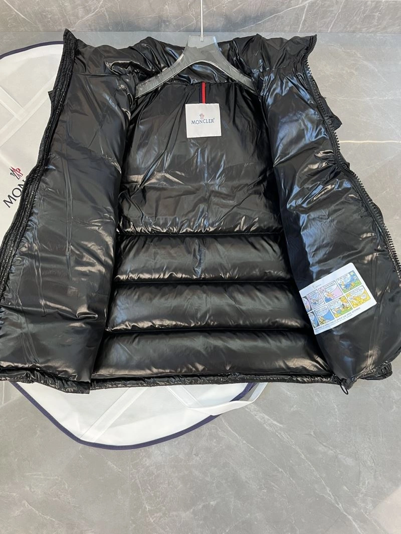 Moncler Down Jackets Cozy 144592