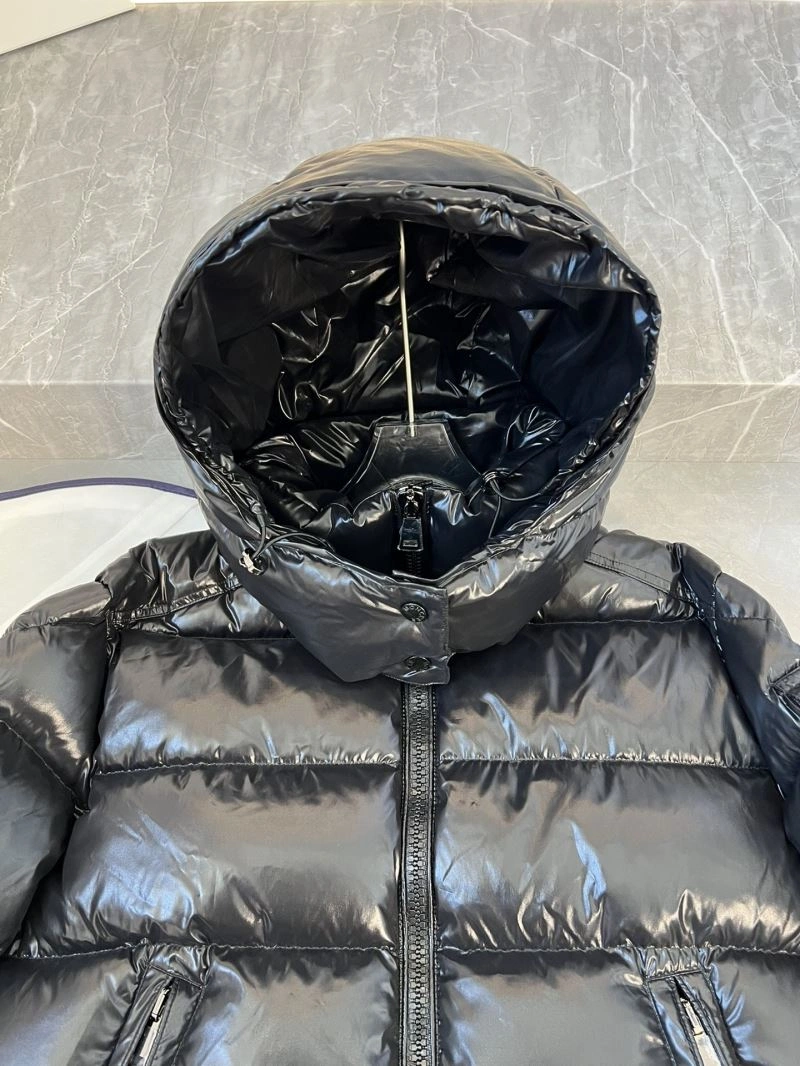 Moncler Down Jackets Cozy 144592